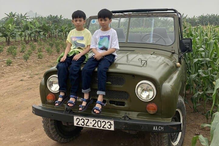 backstreet-hanoi-authentic-jeep-exploration-half-day-tour photo 2
