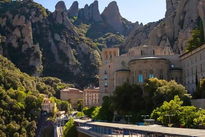 Day Trip from Barcelona: Montserrat, Codorníu Cava Cellars & Sitges Coastal Escape photo 5