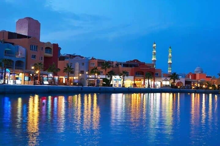 Hurghada After Dark: VIP City Tour and Bedouin Night Dinner photo 6