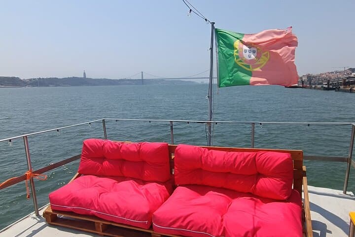 Cascais Coastal Secrets: 90-Minute Wine & Beer Cruise from Cascais Marina photo 6