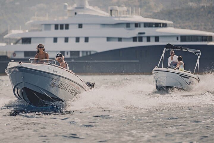 Private Boat Rental in Agios Nikolaos: Explore Mirabello Bay with Optional Skipper