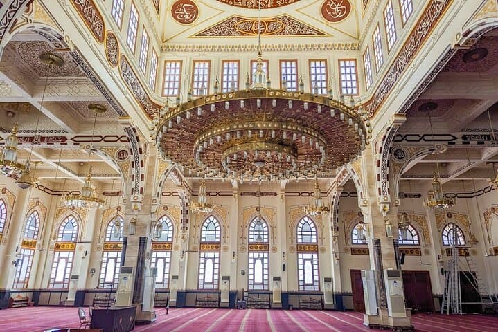 Hurghada City Tour: Marina Promenade, El Mina Mosque, Fish Market & Bowling photo 3
