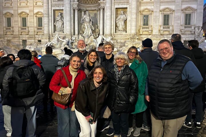 Rome Night Golf Cart Tour: 2-Hour Private Evening Ride Through Illuminated Monuments photo 6
