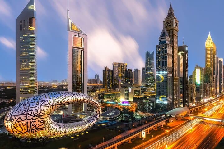 Dubai Top 20 Attractions: Burj Khalifa, Souks & Creek Private Tour