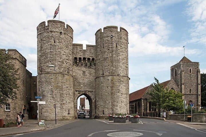 White Cliffs of Dover and Canterbury Cathedral Day Trip from London photo 3
