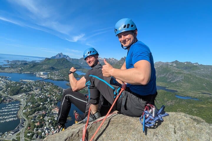 Climbing Svolværgeita: Vertical Adventure on Lofoten’s Iconic Granite Spire photo 4