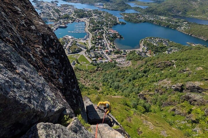 Climbing Svolværgeita: Vertical Adventure on Lofoten’s Iconic Granite Spire photo 5