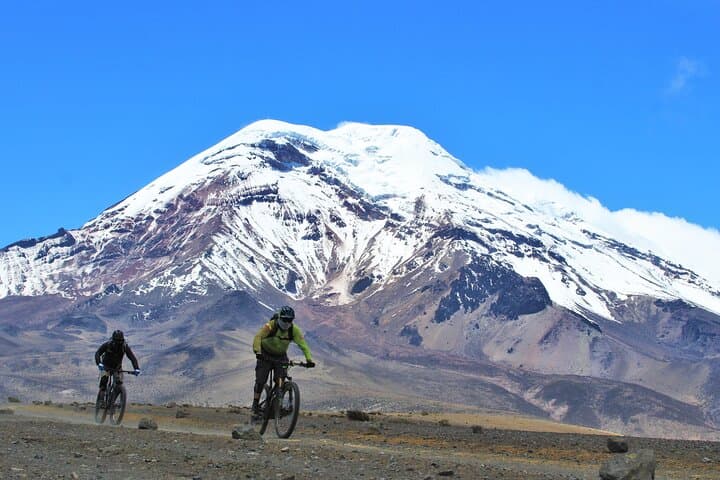 Chimborazo Iceman MTB Downhill: High-Altitude Volcano Bike Tour from Quito photo 2