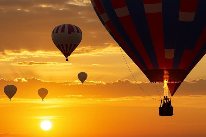 Marrakech Sunrise Hot Air Balloon Ride with Berber Breakfast photo 3