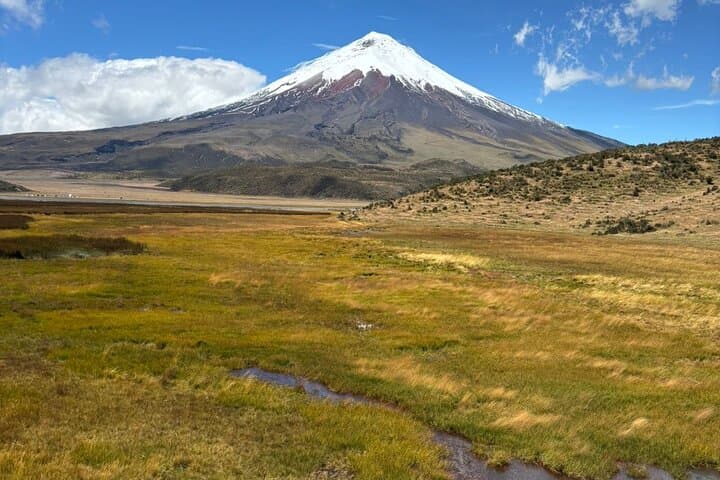 4-Day Ecuador Expedition: Volcanoes, Waterfalls & Amazon Rainforest Adventure