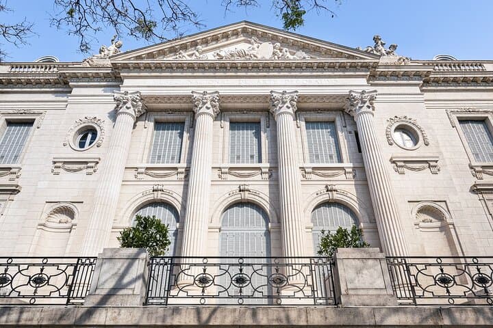 Buenos Aires Museum Hopping: Recoleta & Palermo Art and Architecture Walking Tour