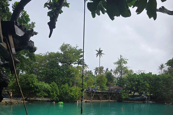 Efate Half-Day: Eton Beach, Blue Lagoon & Turtle Lunch photo 2