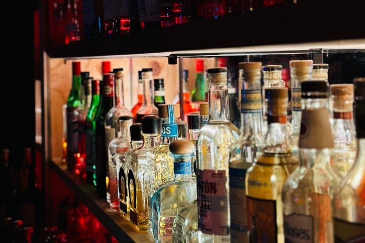 Savannah Speakeasy Cocktail Class: 2-Hour Mixology Workshop with Latin Bites photo 4