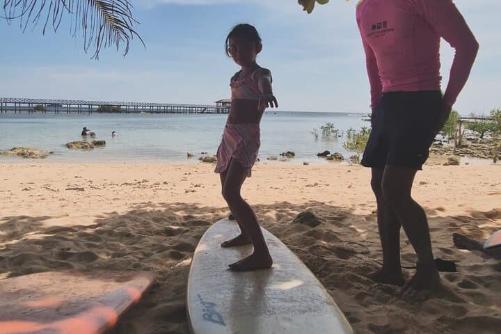 Learn to Surf Cloud 9, Siargao — Beginner Lesson with Certified Local Instructor photo 4