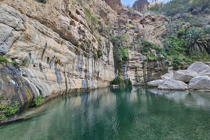 Muscat Day Trip: Wadi Mibam & Bimmah Sinkhole — Mountain Pools and Coastal Cliffs photo 6