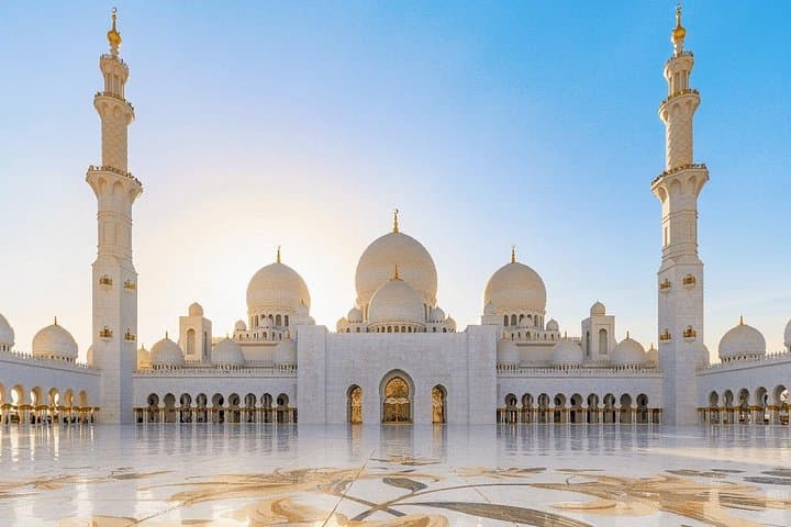 Abu Dhabi Day Trip from Dubai: Private City Tour with Yas Island Theme Park photo 4