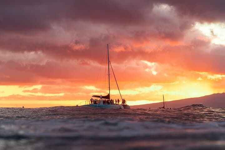Waikiki Sunset Sail on the Hāwea — 90-Minute Catamaran Cruise