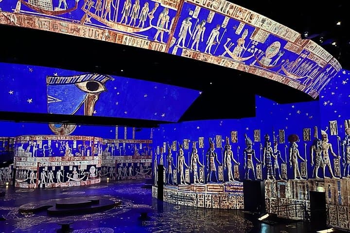 Inside Theatre des Lumières Seoul: Immersive Digital Art at Walkerhill Hotel photo 1