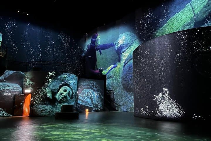 Inside Theatre des Lumières Seoul: Immersive Digital Art at Walkerhill Hotel photo 3