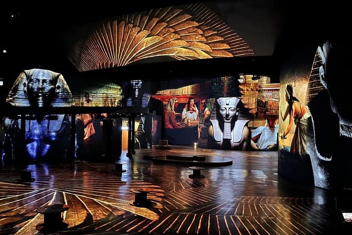 Inside Theatre des Lumières Seoul: Immersive Digital Art at Walkerhill Hotel photo 4