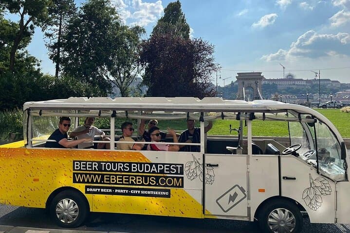 Budapest BeerBus: 90-Min E-Bus Tour Along Andrássy Avenue & City Park photo 3