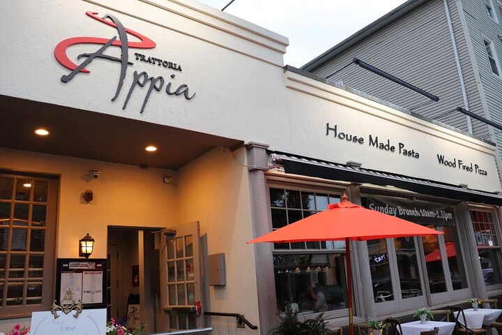 Federal Hill Dinner Stroll: Guided Italian Culinary Tour in Providence photo 5