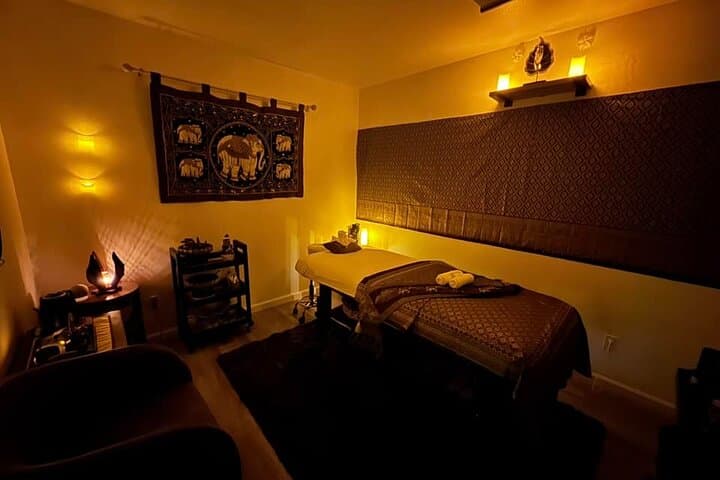 1-Hour Full-Body Massage in Ontario: Quick Reset Near Los Angeles photo 2