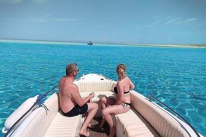 Hurghada Private 4-Hour Speedboat Tour with Snorkeling & Dolphin Swim photo 4