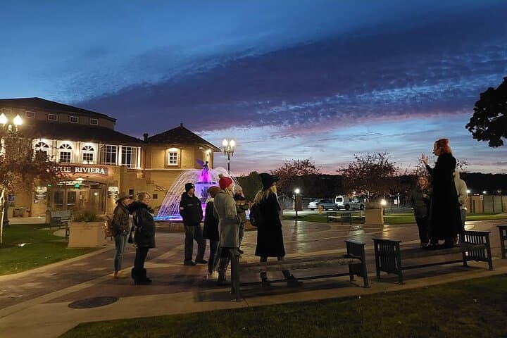Lake Geneva Ghost Walk: Haunted Downtown Tour of Geneva Lake photo 1