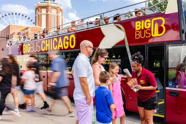 Chicago Hop-On Hop-Off: Open-Top City Tour Guide (24/48/72hr Pass)