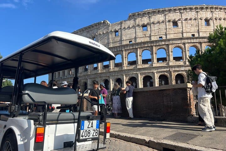 Explore Rome’s Top Sights by Golf Cart: 2–3 Hour Highlights Tour photo 2