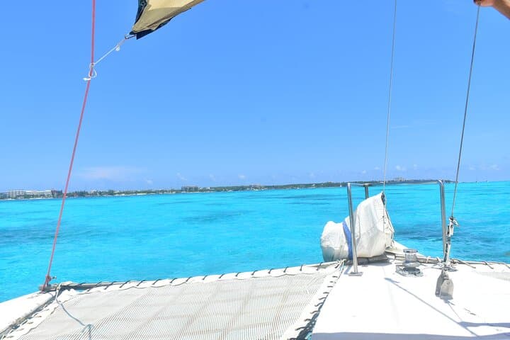 Catamaran to Isla Mujeres: Snorkel, Beach Club & Open Bar from Cancun photo 6