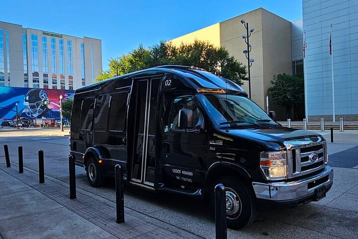 Luxury Executive Van Charter in Nashville — 12-Passenger Private Transport