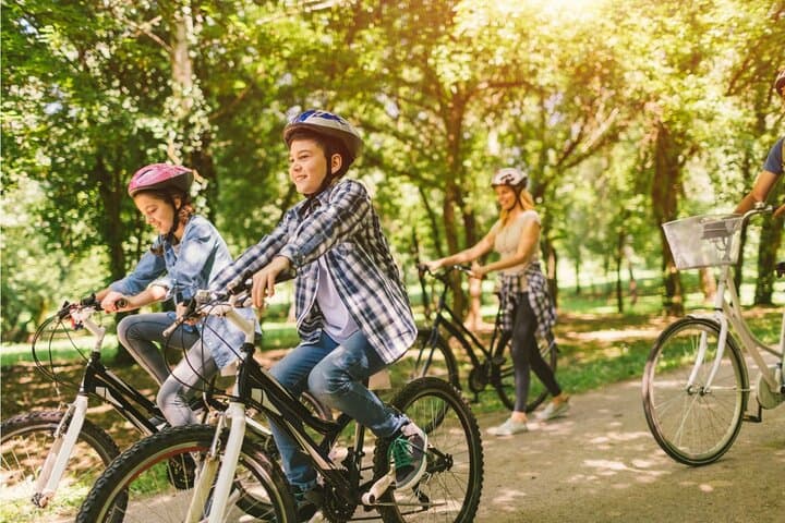 Central Park Bike Rental — Quality Bikes, Helmet, Lock & Map photo 4