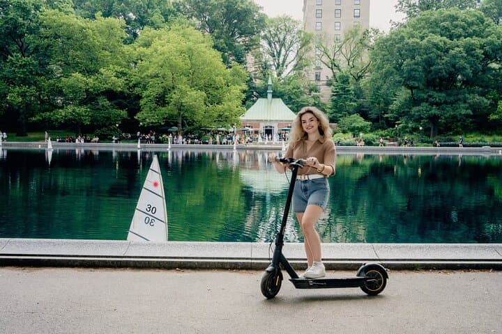 Explore NYC by Electric Scooter: Central Park to Midtown Rental Guide photo 6