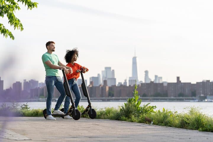 Explore NYC by Electric Scooter: Central Park to Midtown Rental Guide photo 5