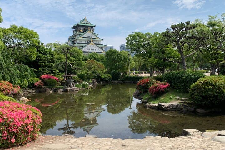Osaka Highlights: 4-Hour Guided Walking Tour of Castle, Tsutenkaku & Dotonbori photo 4