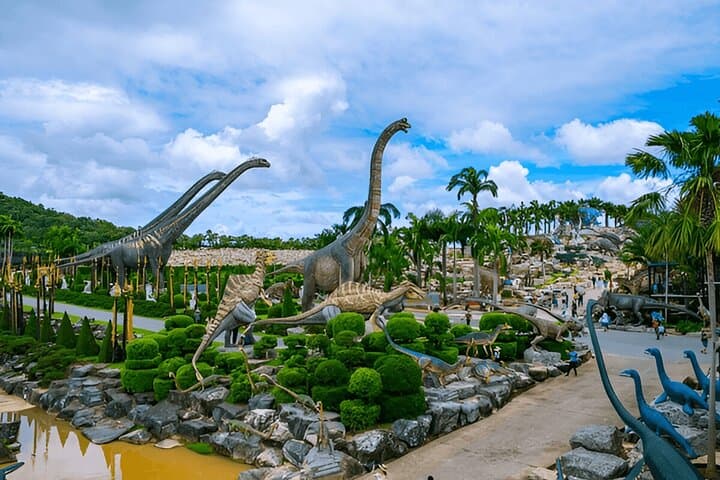 3-Day Pattaya Private Tour: Koh Larn, Water Parks & Cultural Highlights photo 4