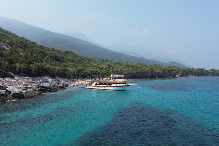 Kuşadası Full-Day Boat Cruise: 3 Bays, Swimming Stops & Lunch photo 3