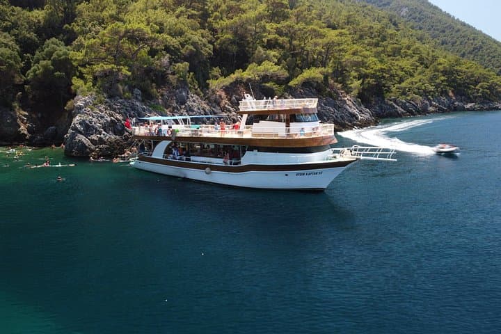 Kuşadası Full-Day Boat Cruise: 3 Bays, Swimming Stops & Lunch photo 4