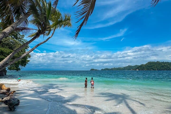 Private All-Inclusive Day Trip to Playa Quesera from San José photo 2