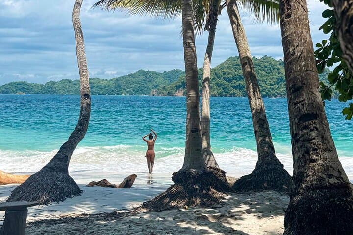 Private All-Inclusive Day Trip to Playa Quesera from San José photo 5