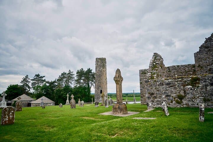 Private Galway to Dublin Scenic Transfer with Stops — Clonmacnoise & Athlone En Route photo 3