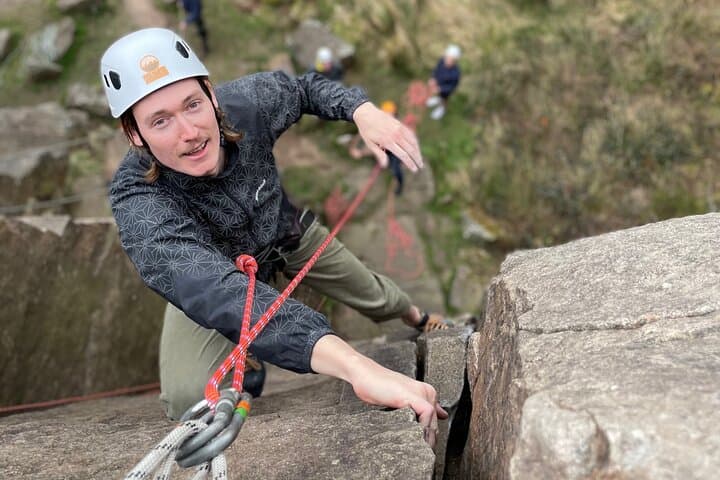 Stanage Edge Improver Climbing — Peak District Full-Day Gritstone Coaching photo 2
