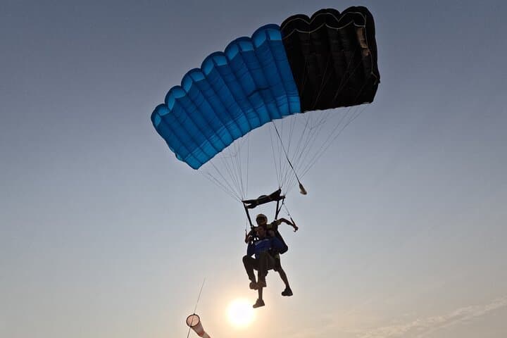 Skydive Over Barcelona: 13,000ft Tandem Jump with Round-Trip Transport photo 6