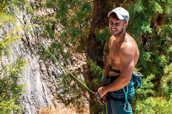 Merenta Rock Climbing: Guided Routes Near Athens photo 3
