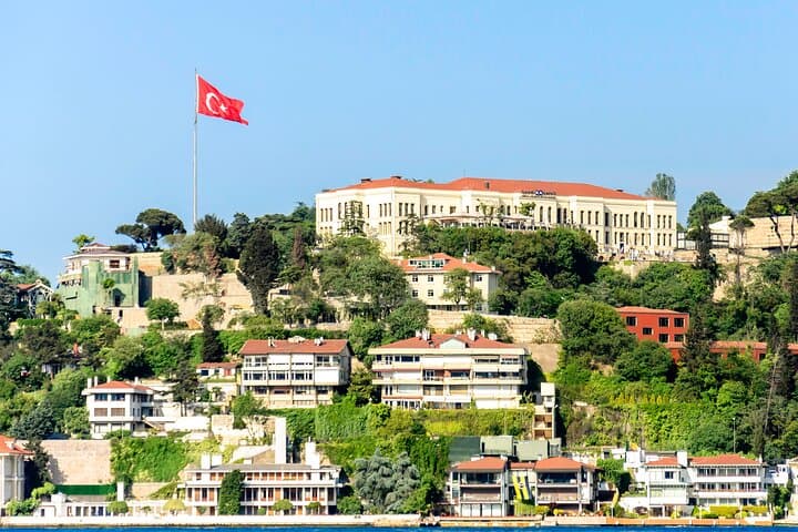 Sunset Yacht Cruise on the Bosphorus: Small-Group Luxury with Snacks photo 2