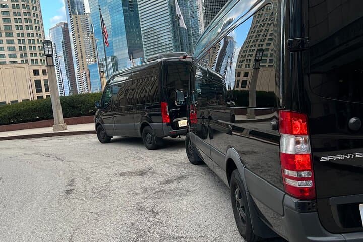 Chicago Private Sprinter Van Transfers: O'Hare & Midway Door-to-Door Service photo 4