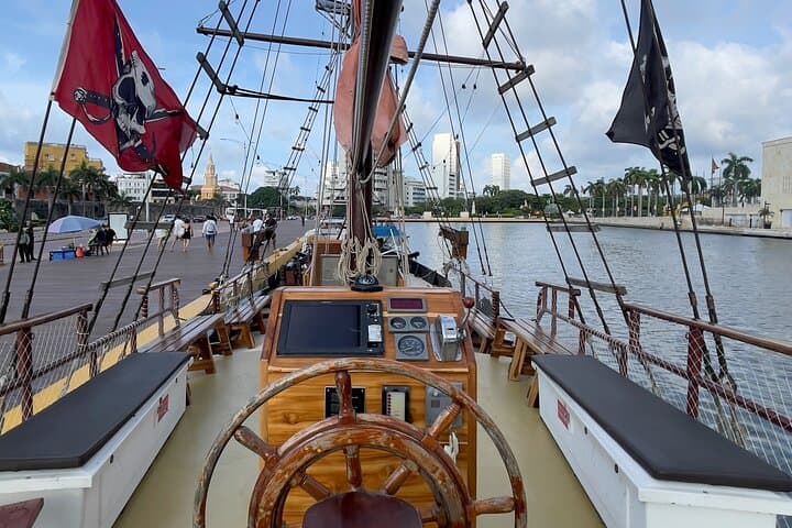 Cartagena Pirate Sunset Cruise: Skyline Views, Open Bar & Cannon Show photo 3