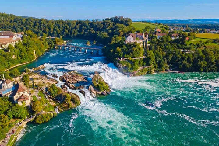 Private Half-Day Rhine Falls & Stein am Rhein Luxury Tour from Zurich photo 3